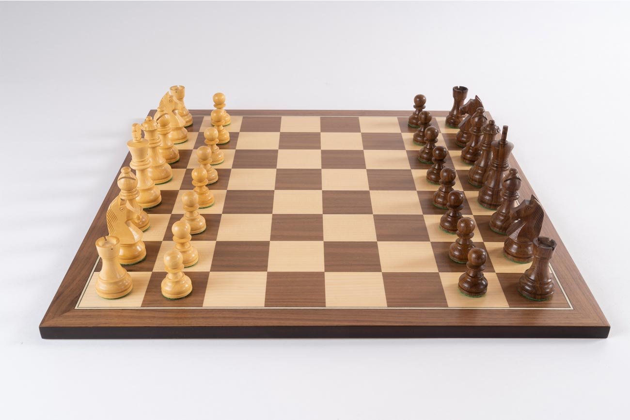 50 Stück Reisebrettspiel Schach und Mühle ca. 10 x 10 cm in